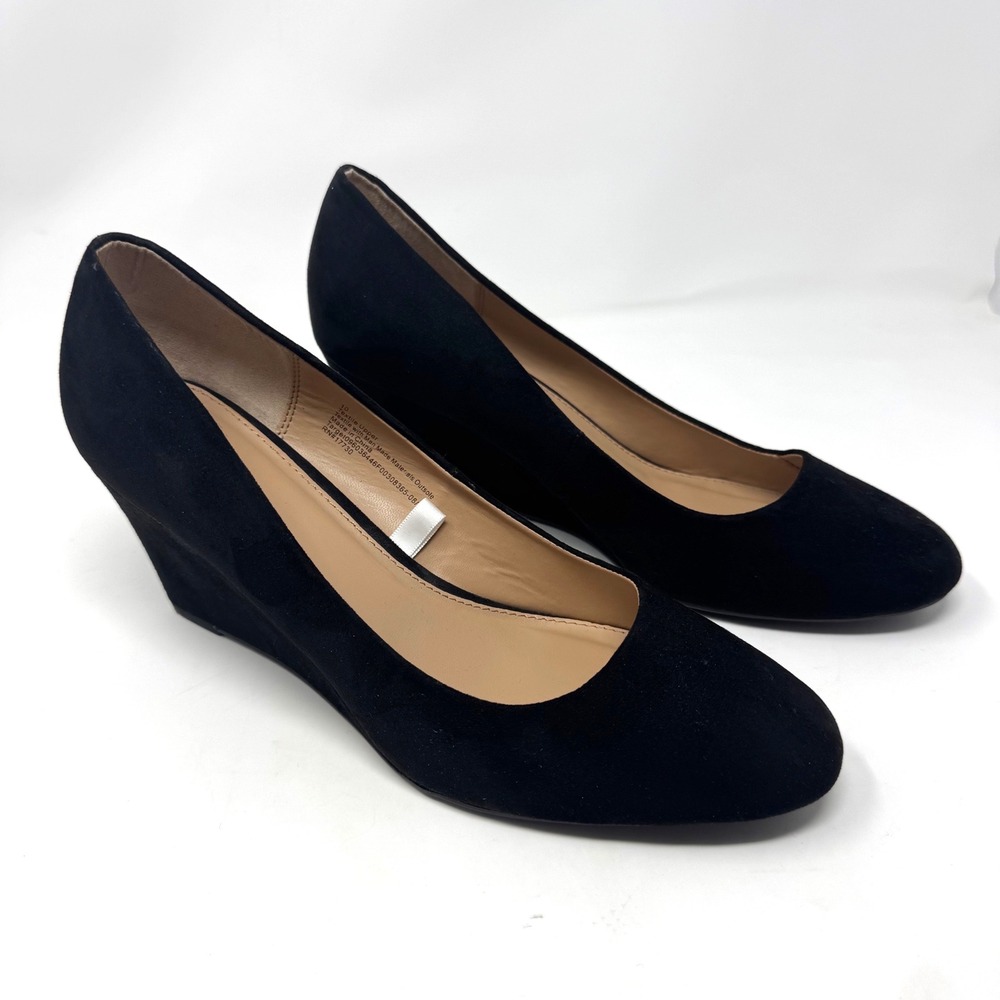 A New Day Wedge Pump Womens 10 Black Faux Suede Round Toe Classic Office Shoe